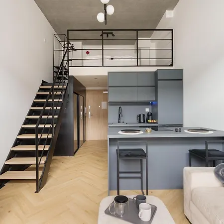 Rentplanet - Zarembowicza Apartment *