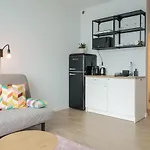 Rentplanet - Zarembowicza Lägenhet