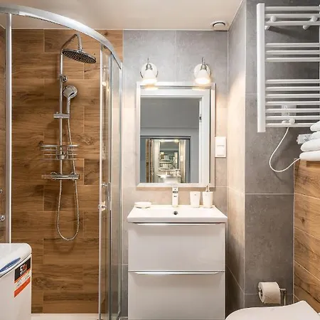 Rentplanet - Zarembowicza Apartament