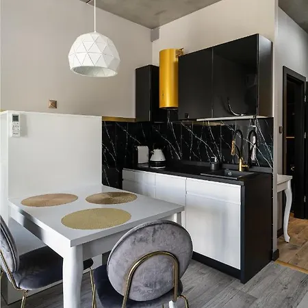 Rentplanet - Zarembowicza *