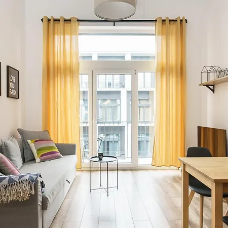 Apartament Rentplanet - Zarembowicza *