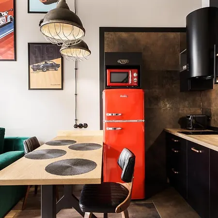 Rentplanet - Zarembowicza