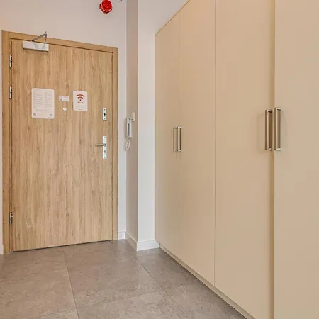 Rentplanet - Zarembowicza Apartamento