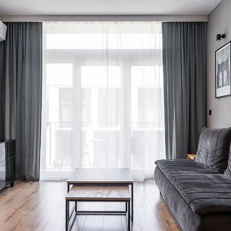 Rentplanet - Zarembowicza *