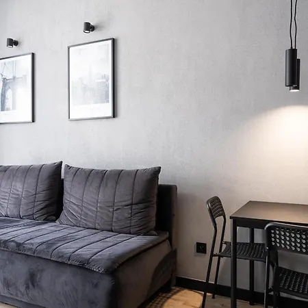 Rentplanet - Zarembowicza Apartamento *