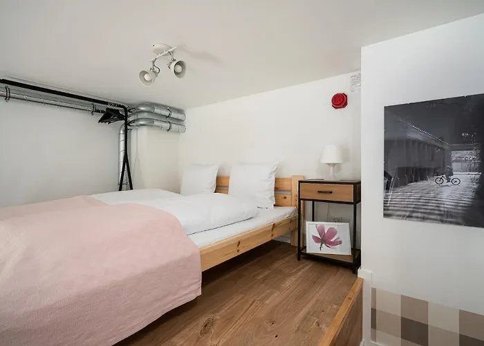 Rentplanet - Zarembowicza * Breslau